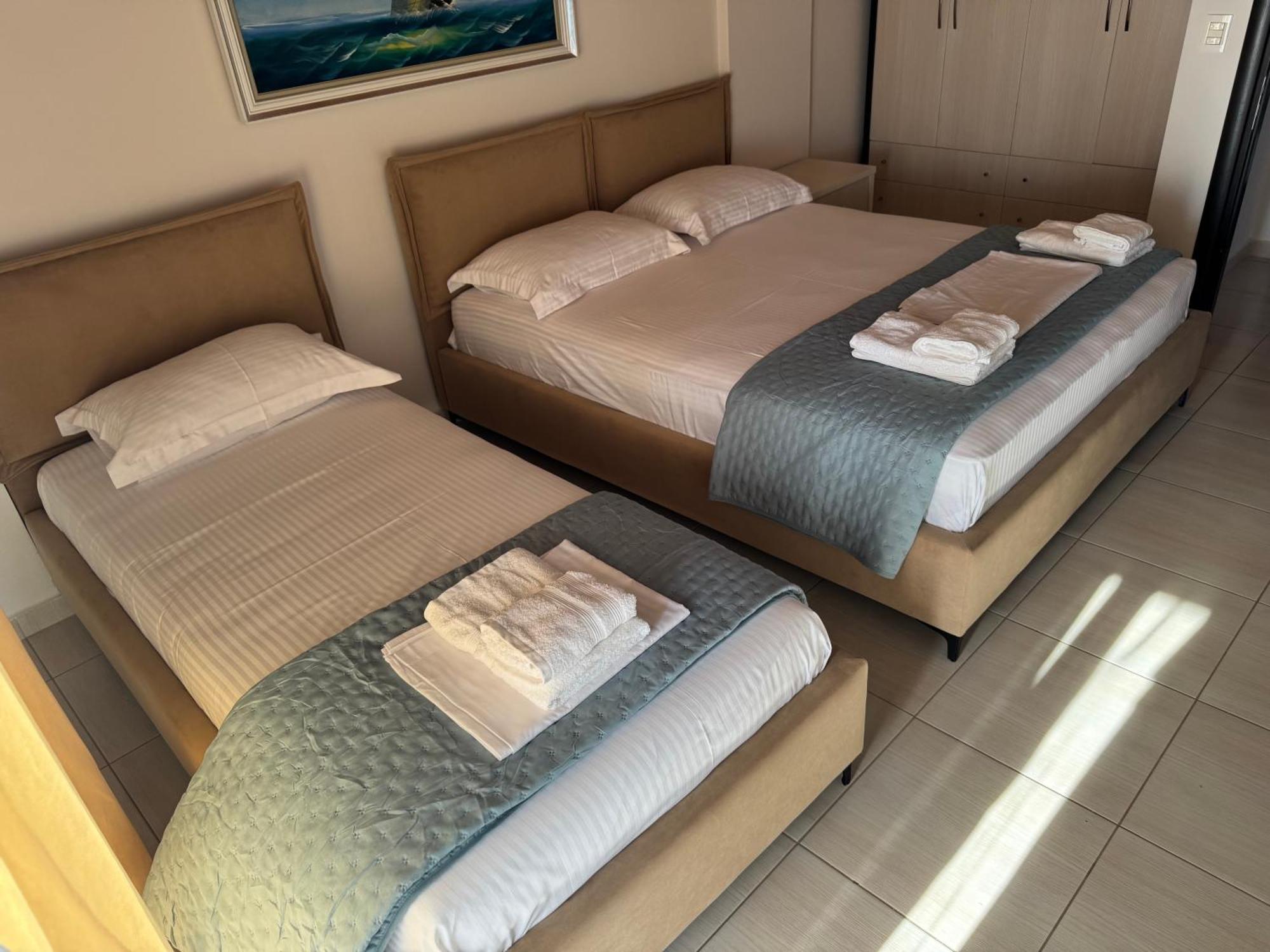 George Rooms&suites 3* Himarë